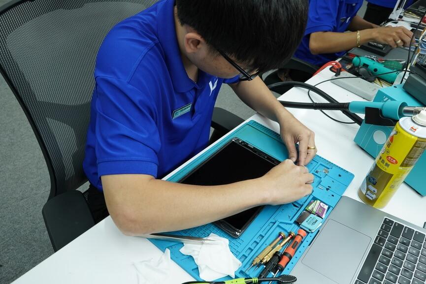 Ép kính iPad Air 5