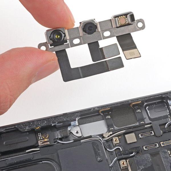 Sửa Face ID iPad Pro M2 11 inch 2022